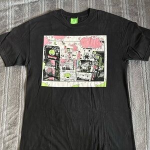 HUF SF - Graffiti Shirt - Vintage - Large
